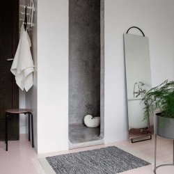 Ferm Living - Adorn Spejl Sort - Stor