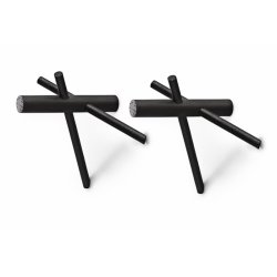 Normann Copenhagen Stick Knage i Eg - Sort