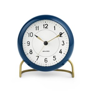 Arne Jacobsen Station Vkkeur - Petroleum