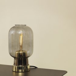 Normann Copenhagen Amp Bordlampe - Smoke/Brass