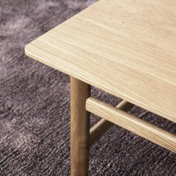 Normann Copenhagen Grow Bord - Mellem - Eg