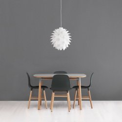 Normann Copenhagen Form Spisebord - 120x120cm - Gr