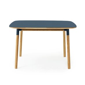Normann Copenhagen Form Spisebord - 120x120cm - Bl