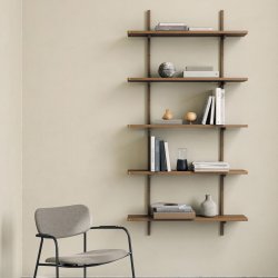 Andersen Furniture - A light shelf - Mrk rget olieret ask