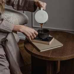 Audo Copenhagen Androgyne Sidebord Mrkbejdset Eg 50