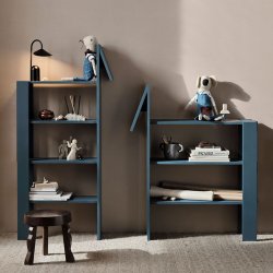 Ferm Living Giraffe Bookcase Bogreol - Dark Blue