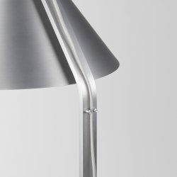 Kristina Dam Studio Cone Gulvlampe