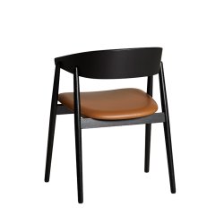 Andersen Furniture AC2 Stol - Sortlakeret Eg/Cognac Lder