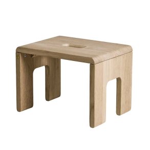 Andersen Furniture Reach Stool Skammel
