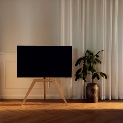 Andersen Furniture View TV Stand