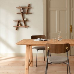 Andersen Furniture - A-Shelf - Mellem - Mrk Rget Ask