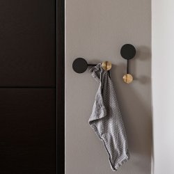 Audo Copenhagen Afteroom Coat Hanger Lille Sort/Messing