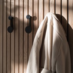 Audo Copenhagen Afteroom Coat Hanger Lille Sort