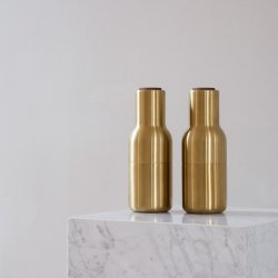 Audo Copenhagen Bottle Grinder Kvrne 2 stk. Brstet Messing Finish m. Lg i Valnd