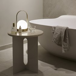 Audo Copenhagen Carrie Brbar Bordlampe Brstet Messing