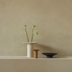 Audo Copenhagen Hana Vase H26 Ashen