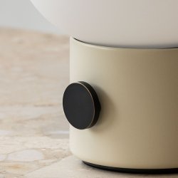 Audo Copenhagen JWDA Brbar Bordlampe Alabaster White