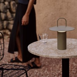 Audo Copenhagen Ray Brbar Bordlampe Dusty Green