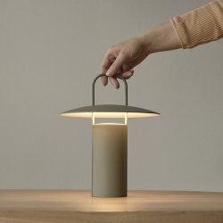 Audo Copenhagen Ray Brbar Bordlampe Dusty Green