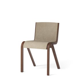 Audo Copenhagen Ready Dining Chair - Rdbejdset Mrk Eg/Fuldpolstret Beige Boucle
