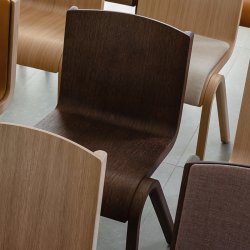 Audo Copenhagen Ready Dining Chair - Rdbejdset Mrk Eg