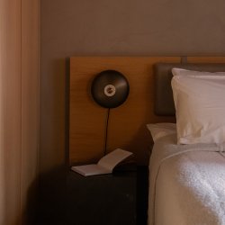 Audo Copenhagen Reverse Vglampe m/ Ledning