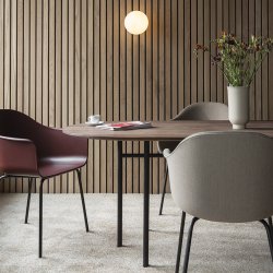 Audo Copenhagen Snaregade Ovalt Bord Sort/Mrkbejdset Eg