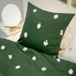 Brainchild Sengetj med Designikoner Grn/Hvid