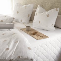 Brainchild Sengetj med Designikoner - Hvid