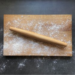 By Brorson Kage-/Pizzarulle Olieret Eg