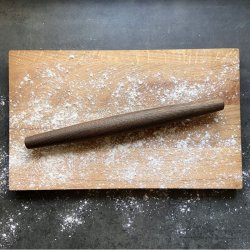 By Brorson Kage-/Pizzarulle R�get Eg