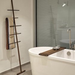 By Brorson Stumtjener R�get Eg