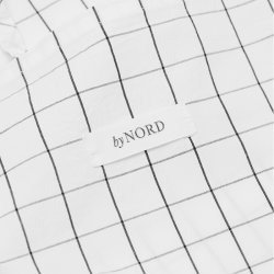 By NORD Sengest Erika - Snow/Coal - 140x200cm