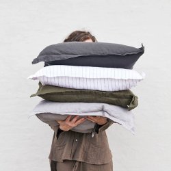 By Nord Pyntepudebetrk Gunhild - Snow/Coal - 60x60 cm