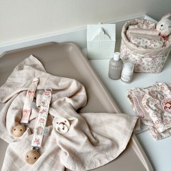 Cam Cam Copenhagen Broderet Suttesnor Bows