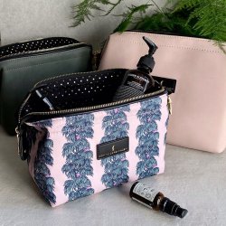 Coming Copenhagen Mia Nylon Kosmetiktaske Lyserd