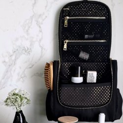 Coming Copenhagen Nova Toilettaske m/ Ophng Sort