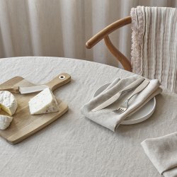 Compliments Arles Dug 150x300cm Linen