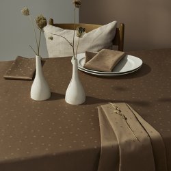 Compliments Confetti Damask Dug 150x350cm Walnut