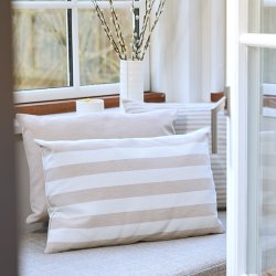 Compliments Outdoor Fine Stripe Udend�rspude 40x60cm Beige