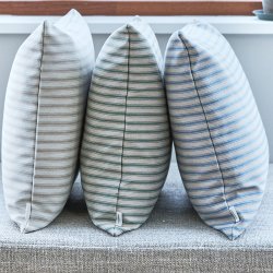 Compliments Outdoor Fine Stripe Udend�rspude 45x45cm Gr�n