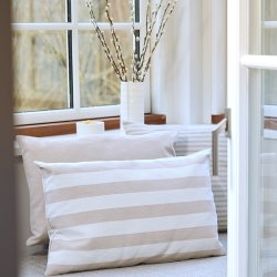 Compliments Outdoor Stripe Udend�rspude 40x60cm Beige