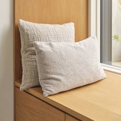 Compliments Taffy Pude 40x60cm Lysegr�