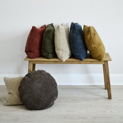 Compliments Taffy Pude 50x50cm Sand