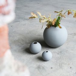 Cooee Design - Ball Vase - 20 cm - Grey