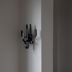 Cooee Design Woody Hook Three Knage - Sortbejdset Eg