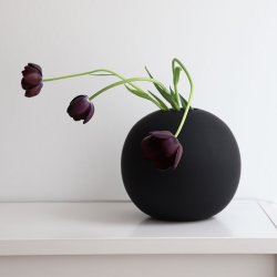 Cooee Design - Ball Vase - 20 cm - Black