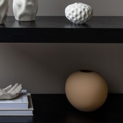 Cooee Design - Ball Vase - 20 cm - Peanut