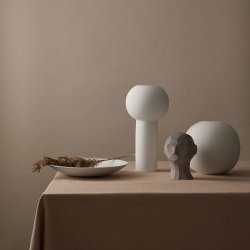 Cooee Design - Ball Vase - 20 cm - White