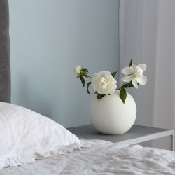 Cooee Design - Ball Vase - 20 cm - White